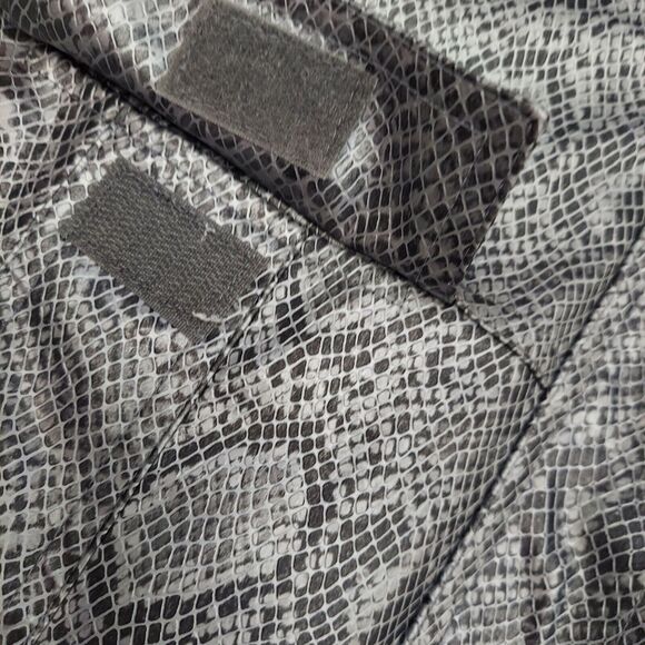 FU DA Women's Silver Gray Jacket Medium Snake Skin Full Zip Vegan Leather - Picture 3 of 11